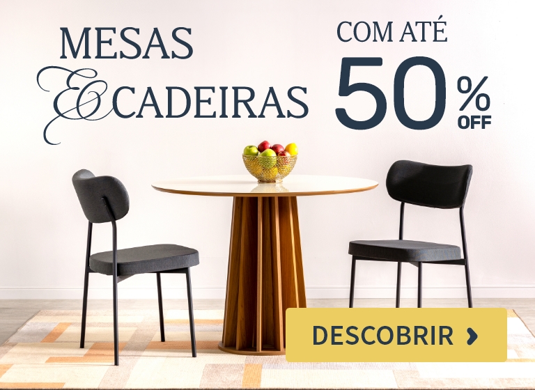 Mesas e cadeiras