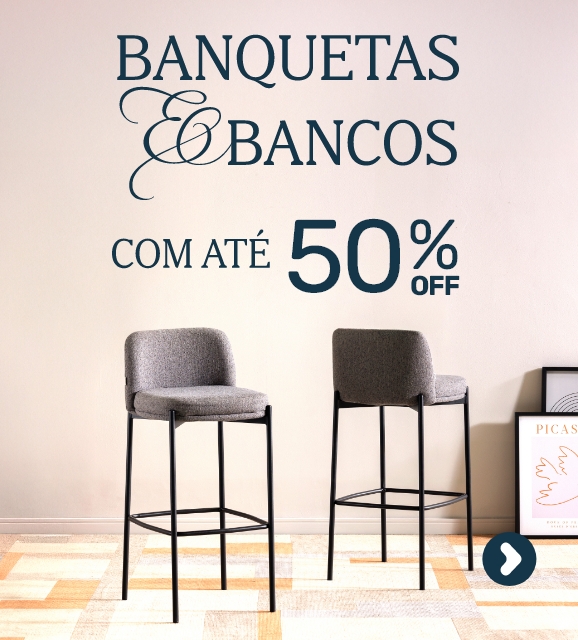 Mesas e cadeiras
