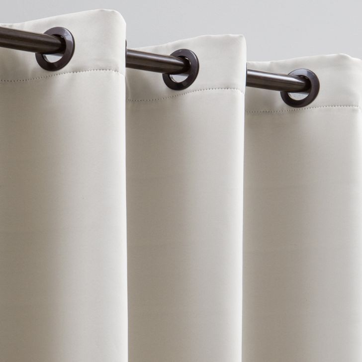 Cortinas com Ilhós Blackout Palha (180x260)