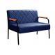 Sofá Namoradeira 2 Lugares Ludmilla Com Apoio De Braço Madeira/metal - Suede Azul Marinho