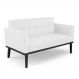 Poltrona Namoradeira Decorativa Karen Pés Fixo em Madeira Preto PU Branco G19 - Gran Belo