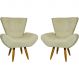 Kit 2 Poltronas Decorativas Reforçadas Para Sala Emilia Suede Bege Pé Castanho - Clique E Decore
