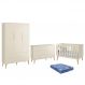 Dormitório Infantil Theo Retrô 3 Portas, Cômoda 1 Porta, Berço Areia Fosco com Pés Madeira Natural e Colchão - Reller Móveis