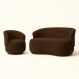 Conjunto de Poltrona + Namoradeira Decorativa Sala Estar Orgânica Beatriz Boucle Marrom- Montanaris Decor