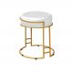 Puff Decorativo Redondo Sakura Base Metal Dourado Corano Branco G41 - Gran Belo