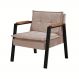 Poltrona Fortaleza Veludo Capuccino Base em Metal Preto