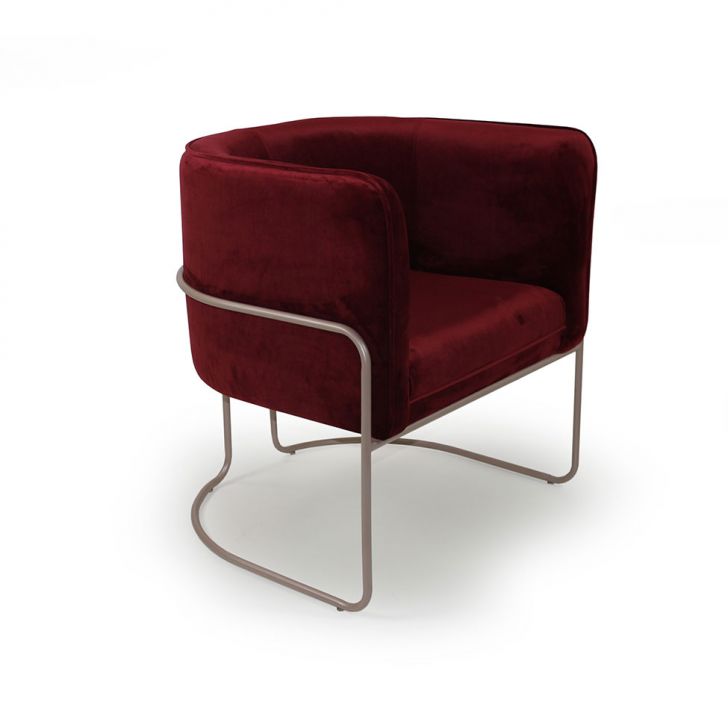 Poltrona Betina Veludo Vermelha E Champagne