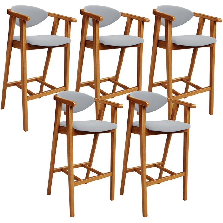 Kit 05 Banquetas Alta Para Cozinha Bancada Bar Sala de Jantar Fixa Cecília L02 Suede Cinza - Lyam