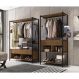 Guarda-Roupa Closet Modulado Barcelona e Guarda-Roupa Closet Modulado Paris 4 Gavetas Preto e Demolição