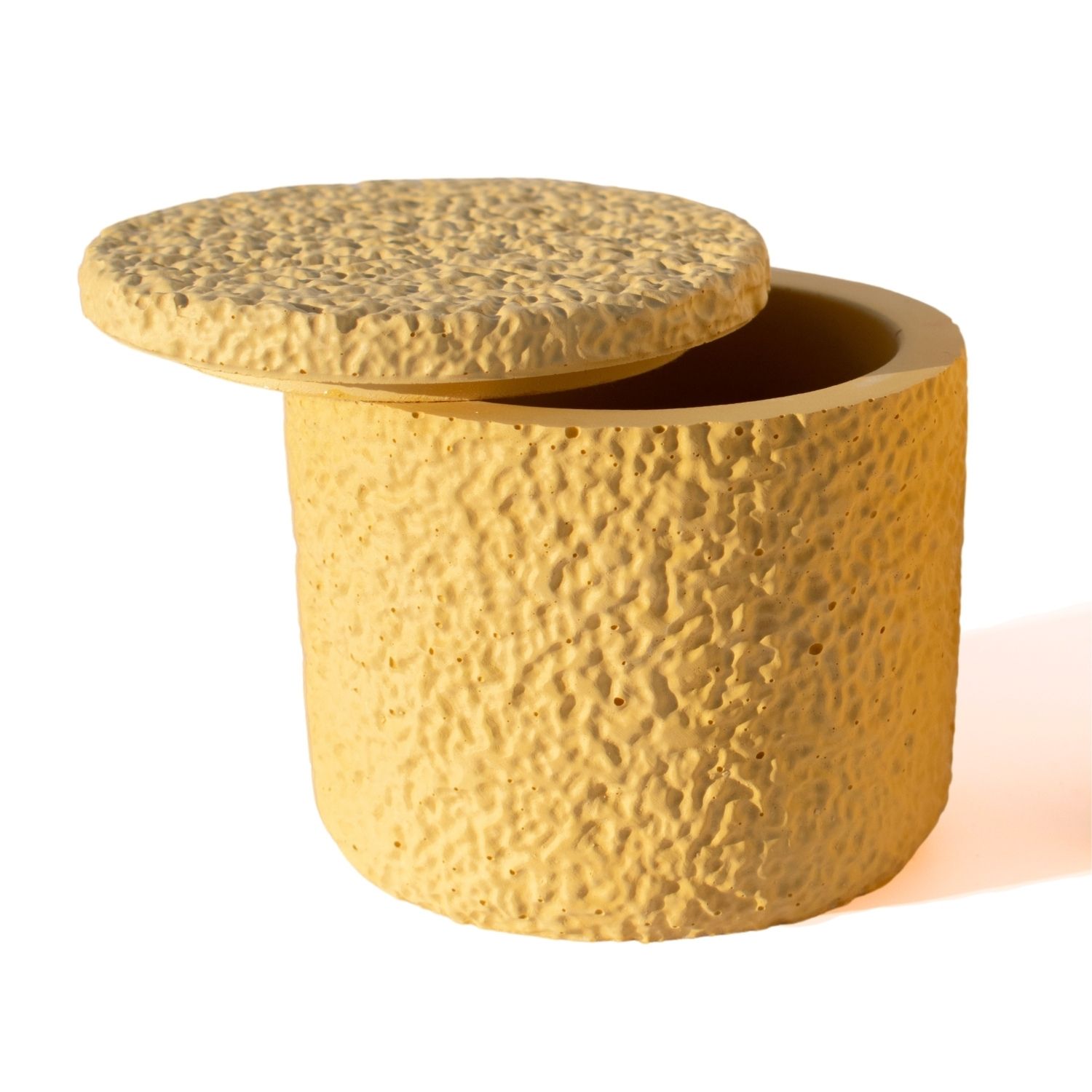Pote Texturizado Clássico P Artesanal 7x9cm Em Resina Mineral - Amarelo