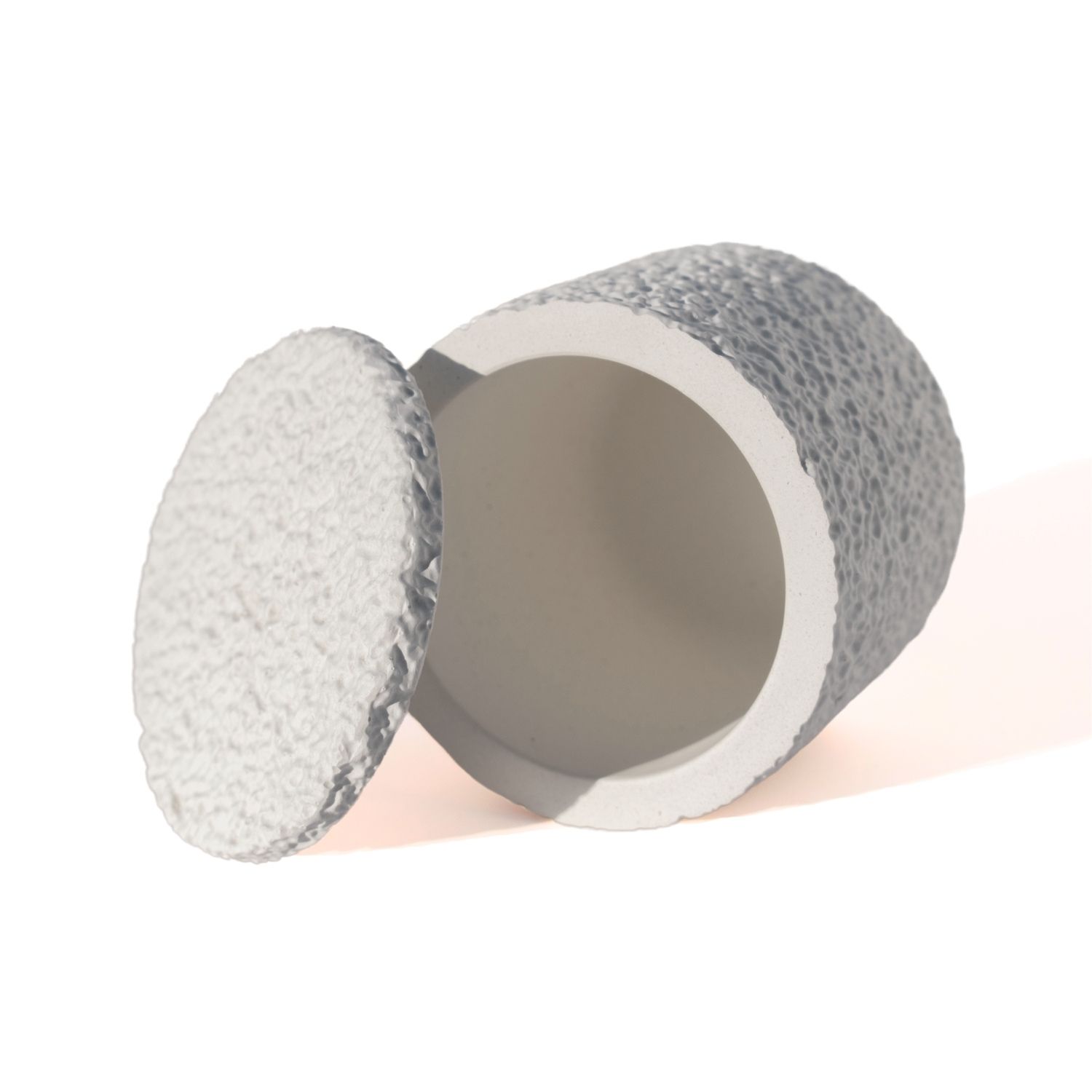 Pote Texturizado Clássico P Artesanal 7x9cm Em Resina Mineral - Branco