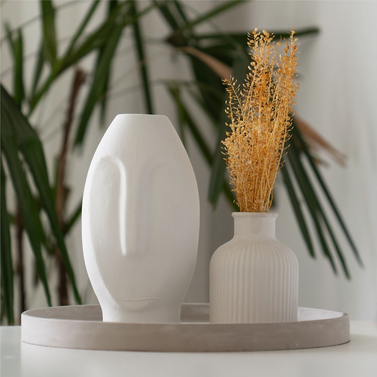 Vaso Decorativo Solitário Moai 18cm Artesanal Em Cimento - Palha