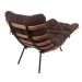 Poltrona Costela Original com Banqueta em Suede Marrom Natural Base Preta