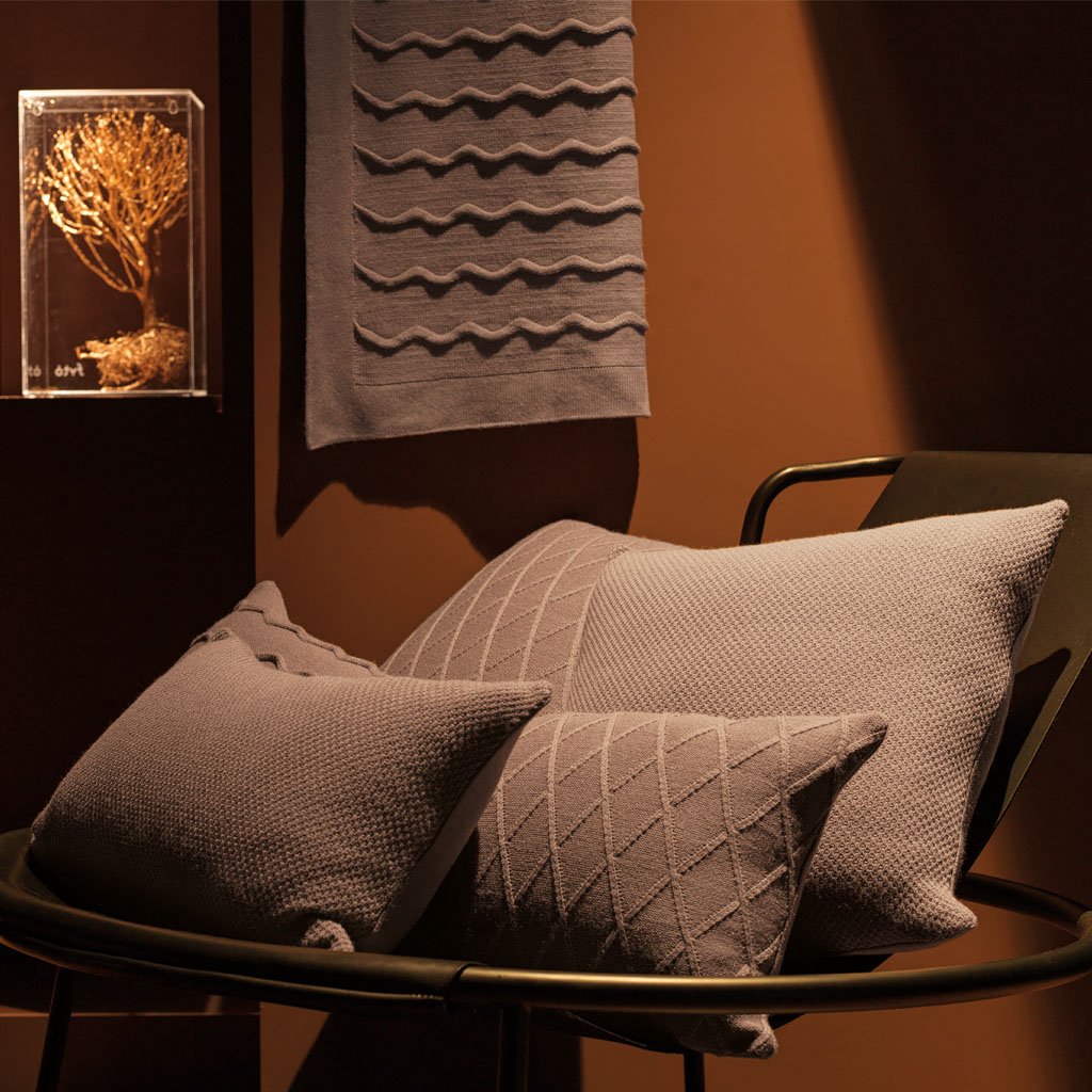 Almofada Domus Altenburg Tricot Decorativa 45x45cm Marrom Mocha