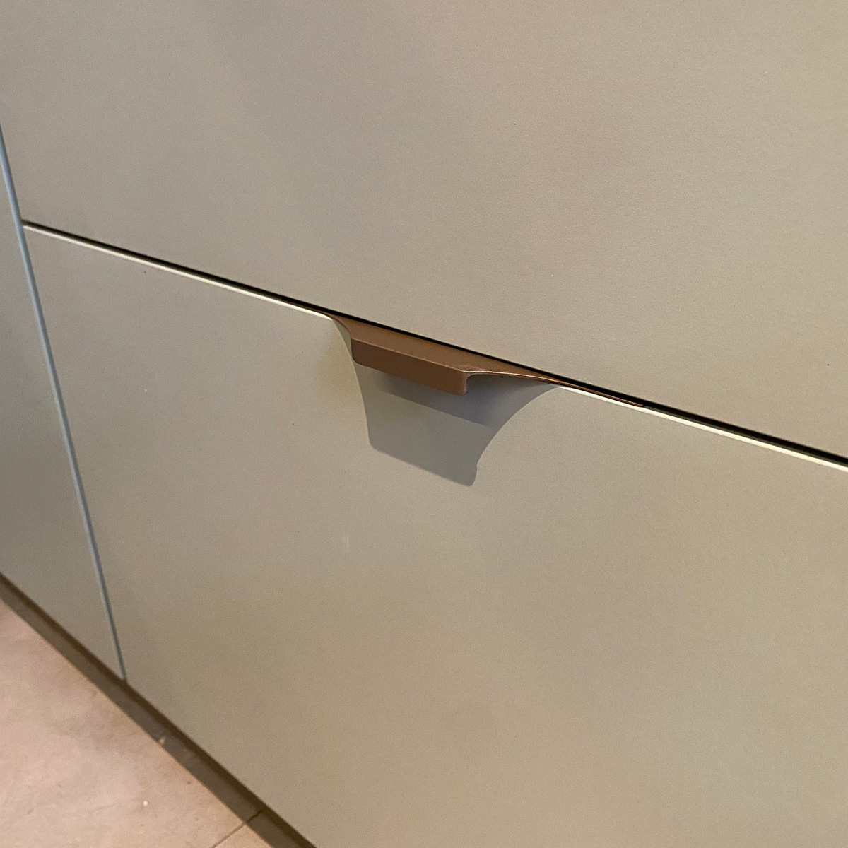 Kit 40 Puxadores para Móveis Clean Cava Alumínio Ouro Envelhecido 200mm Aluminium Decor