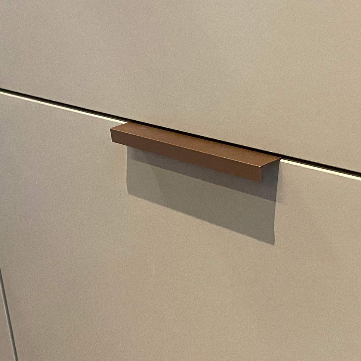 Kit 50 Puxadores para Móveis Clean Reto Alumínio Ouro Envelhecido 125mm Aluminium Decor