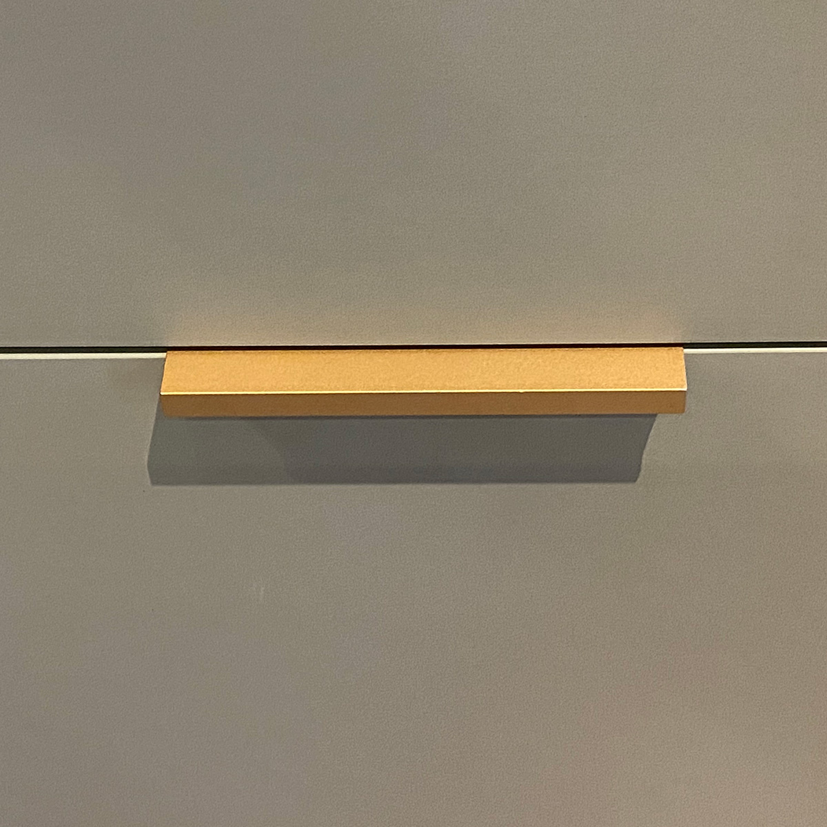 Puxador para Móveis Clean Reto Alumínio Ouro 125mm Aluminium Decor