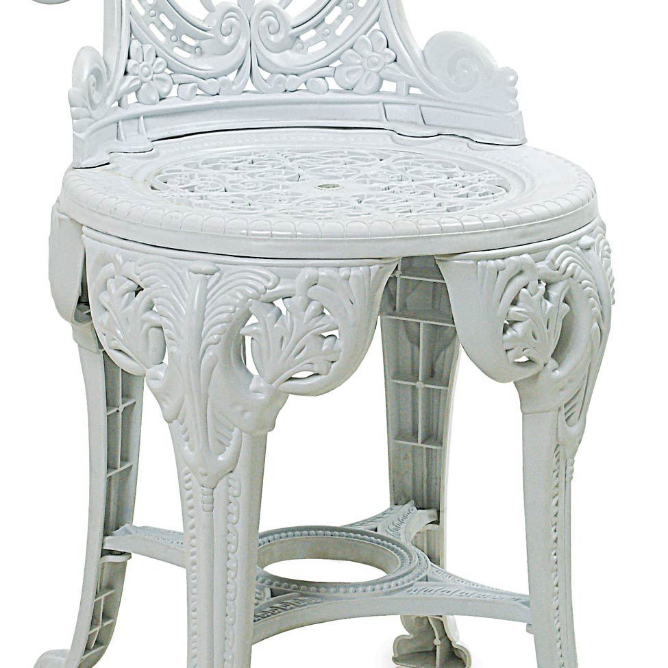Cadeira de Plástico Colonial Branca Antares
