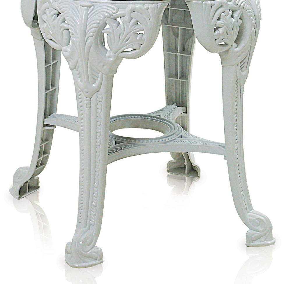 Cadeira de Plástico Colonial Branca Antares