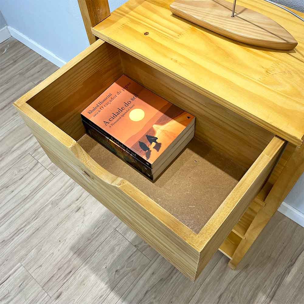 Aparador de Madeira Pinus Linea de 4 Prateleiras Slim com Gaveta Nozes