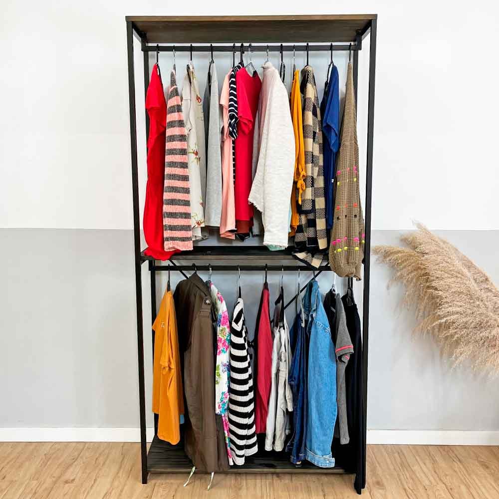 Arara de Roupas de Madeira e Ferro Twice Style Industrial Ample Tabaco e Preto