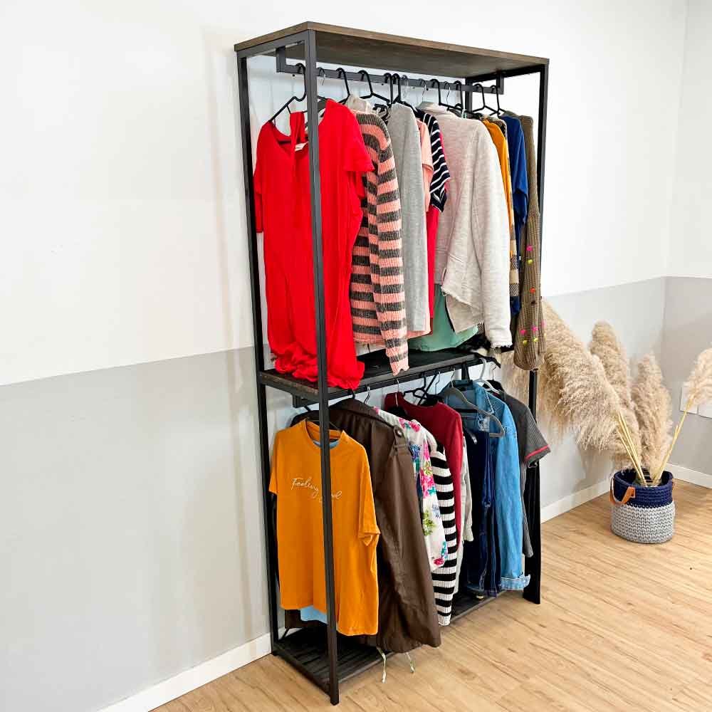 Arara de Roupas de Madeira e Ferro Twice Style Industrial Ample Tabaco e Preto