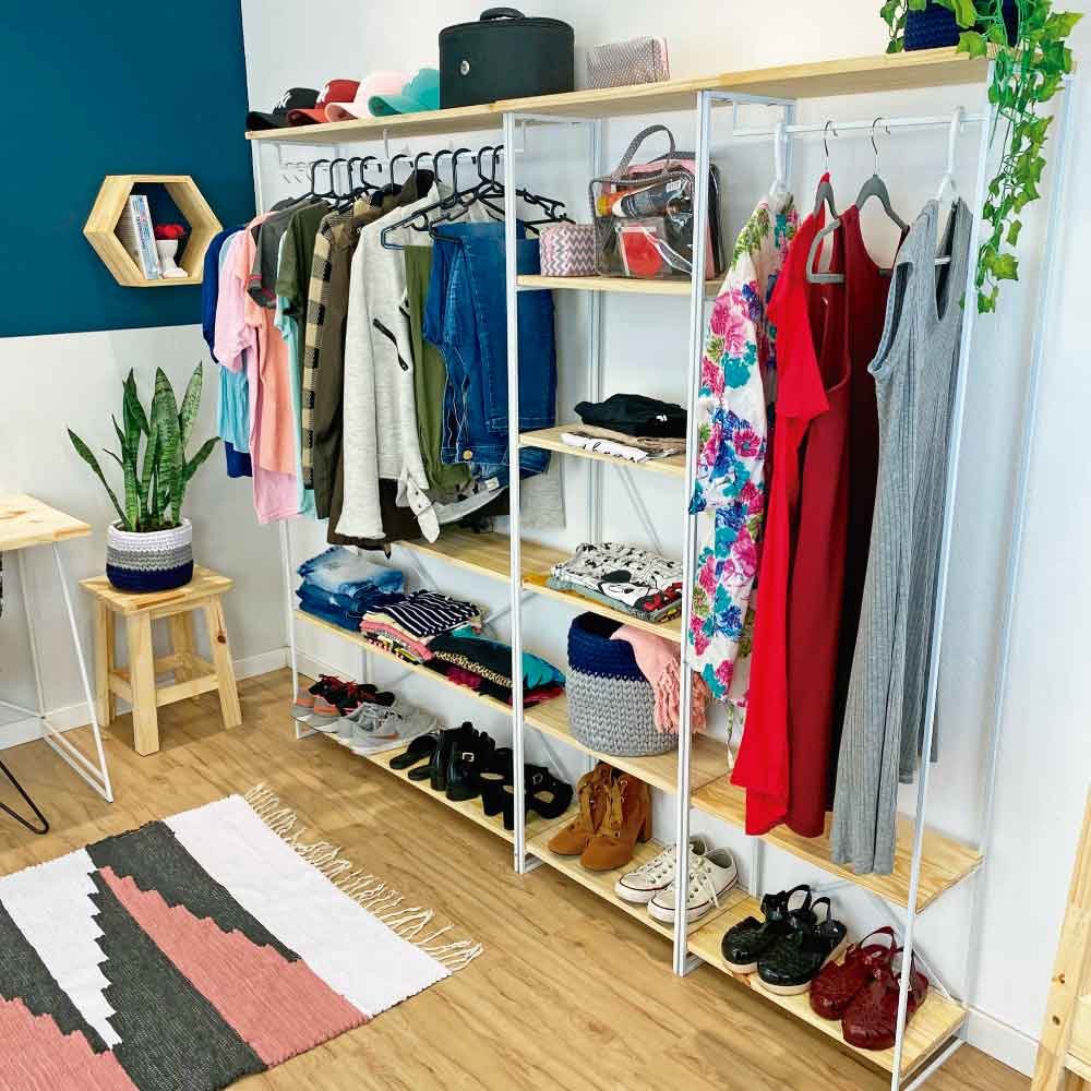 Guarda-Roupas Industrial de Ferro e Madeira Closet Modular Natural e Branco
