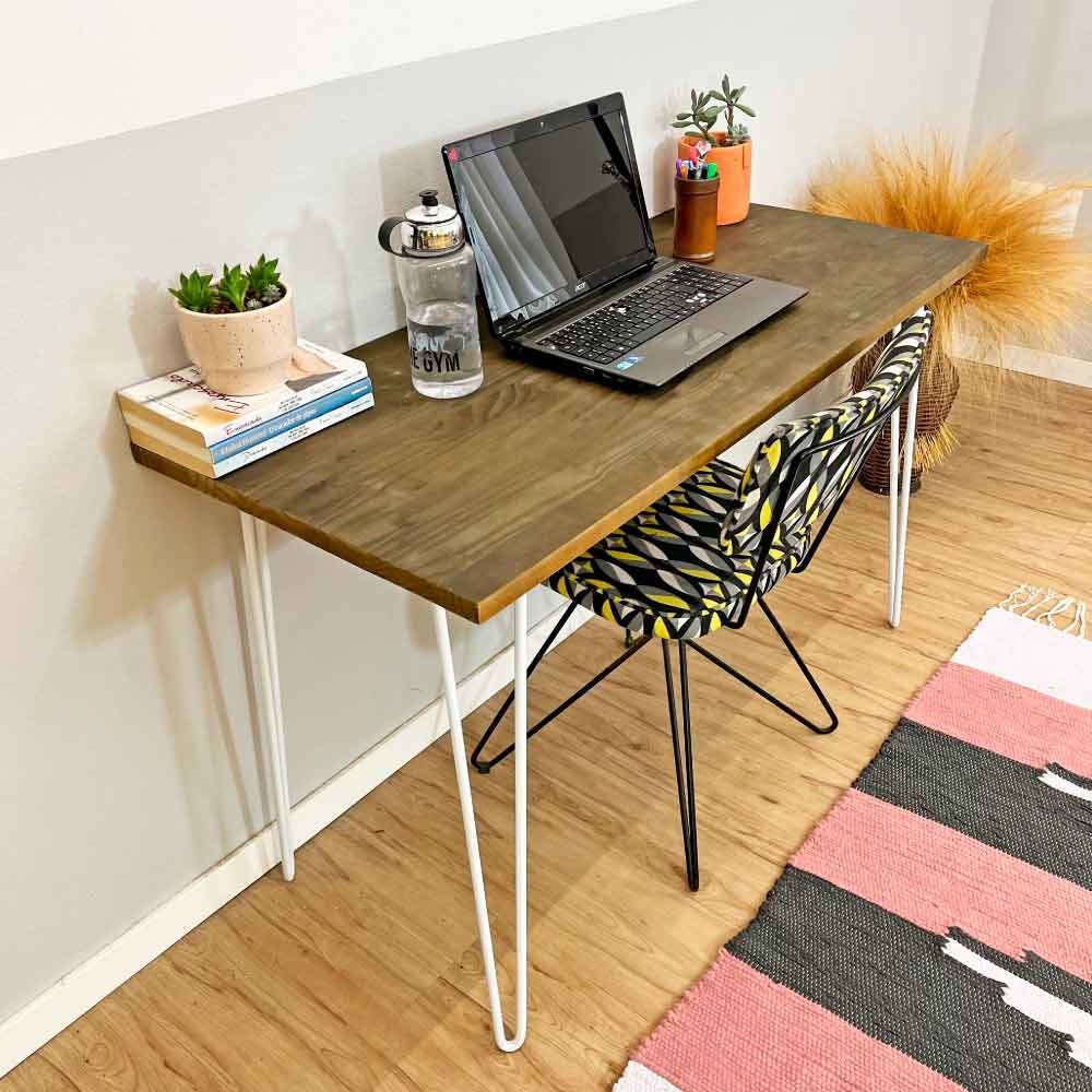 Mesa Escritório de Ferro e Madeira 120cm Hairpin Industrial Tabaco e Branco