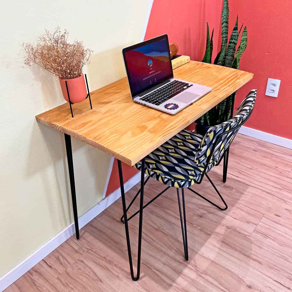 Mesa Escritório de Ferro e Madeira 96cm Hairpin Industrial Nozes e Preto