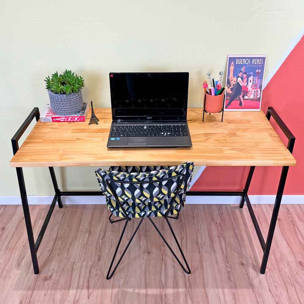 Mesa Escritório de Ferro e Madeira Industrial Steel 124cm Nozes e Preto