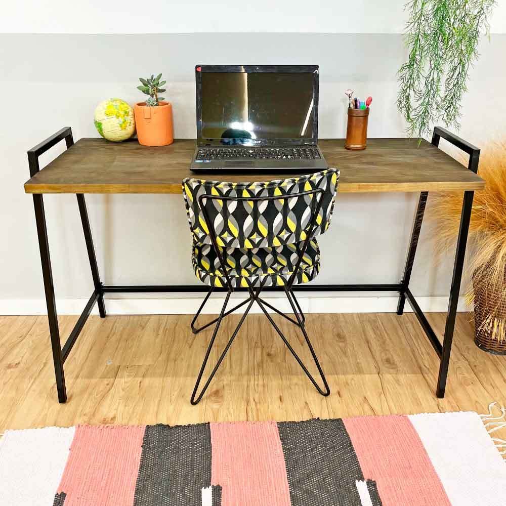 Mesa Escritório de Ferro e Madeira Industrial Steel 124cm Tabaco e Preto