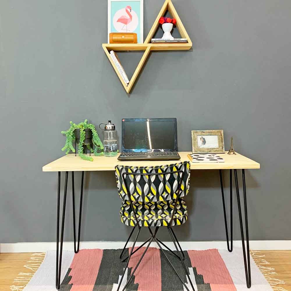 Mesa para Escritório de Ferro e Madeira 120cm Hairpin Industrial Natural e Preto