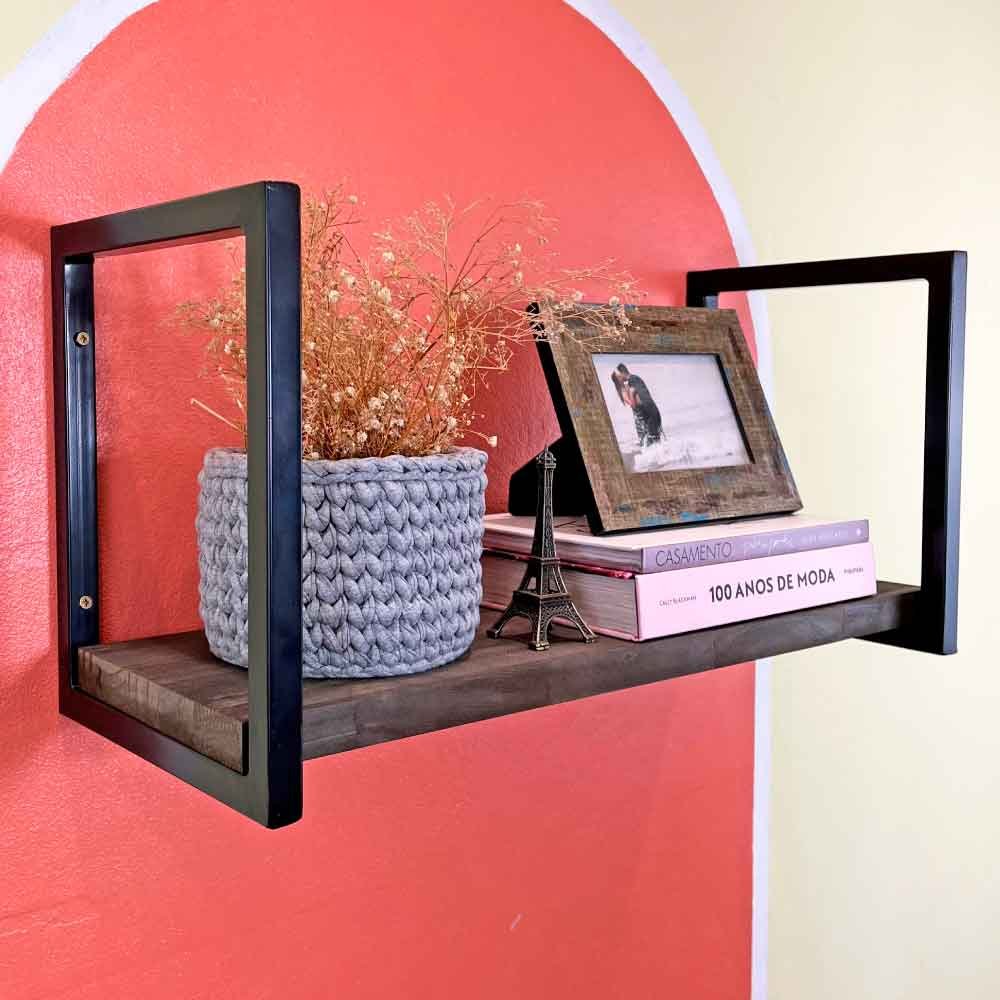Prateleira de Ferro e Madeira Industrial de Parede Style 1 Prateleira 60cm Tabaco e Preto