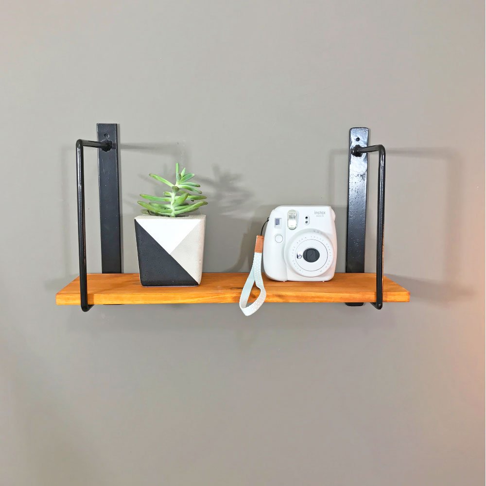 Prateleira de Parede de Ferro e Madeira Bracket Industrial 50cm Carvalho e Preto