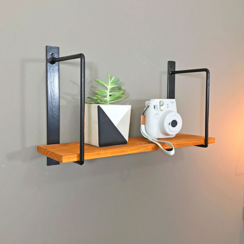 Prateleira de Parede de Ferro e Madeira Bracket Industrial 50cm Carvalho e Preto
