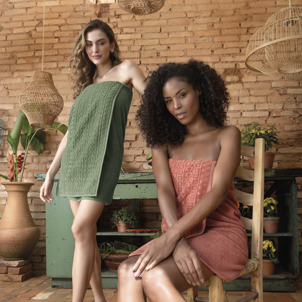 Toalha de Banho Cosmopolitan 435g/m² 100% Algodão 70x135 Verde Musgo
