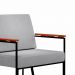 Poltrona Roma Linho Cinza com Rattan e Base em Metal Preto