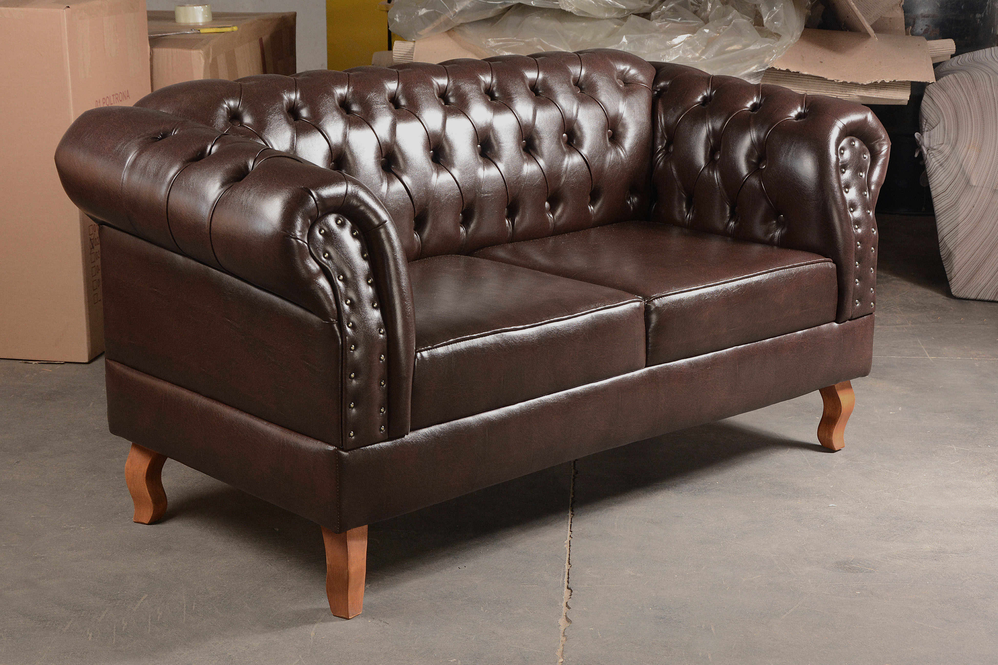 Conjunto De Poltronas E Sofá Dom Pedro 2 Lugares Chesterfield Capitonê - Café