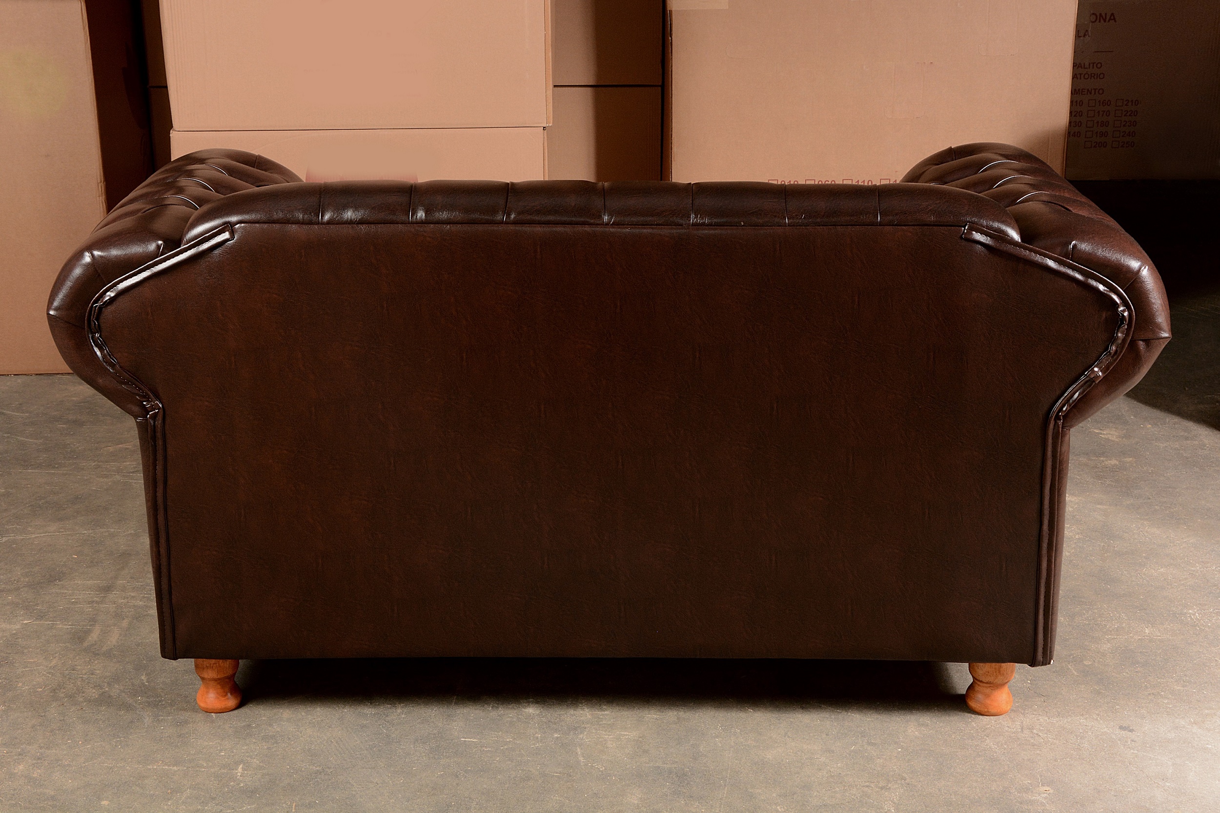 Conjunto De Sofá 2 Lugares E Poltronas Decorativa Chesterfield Capitonê Luís Xv - Café