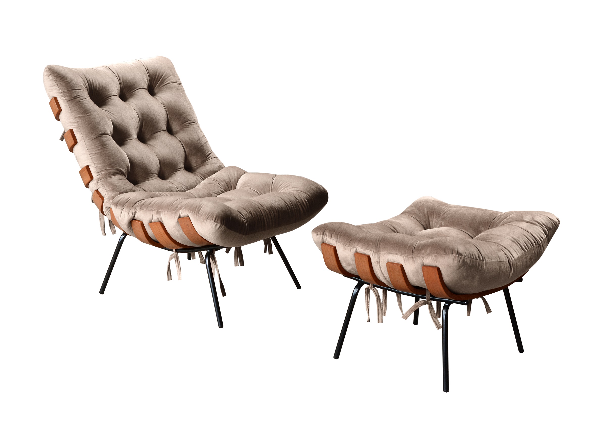 Poltrona Com Puff Costela Base Fixa Veludo Capuccino Bella Decor