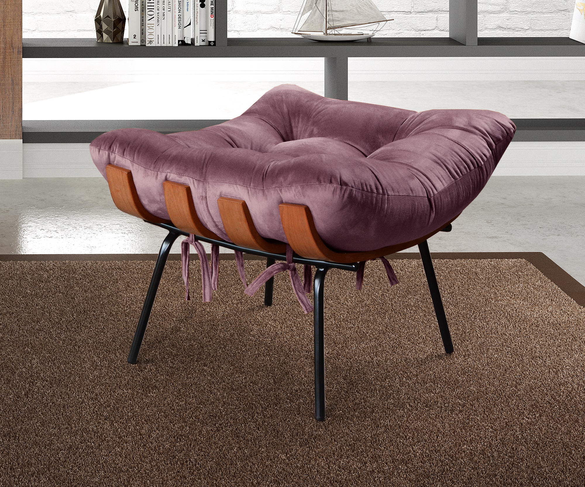 Poltrona Com Puff Costela Base Fixa Veludo Roxo Bella Decor