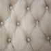 Poltrona Decorativa Alice Egg Com Capitonê Pé Giratório Alumínio - Suede Bege Claro