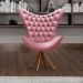 Poltrona Decorativa Egg Com Capitonê Strass Pé Giratório De Madeira - Suede Rosa