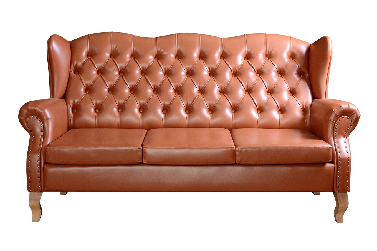 Sofá Imperador 3 Lugares Chesterfield Decoração Retrô Vintage - Courissimo Caramelo