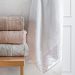 Toalha de Rosto Broderie 50x75cm 100% Algodão 400g/m² Branco/Lilás