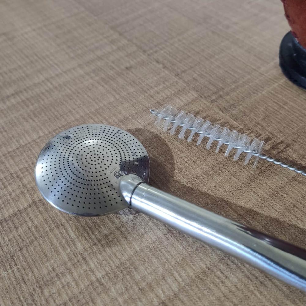 Bomba de Chimarrão Inox 25cm Mil Furos Brasão Bojo Rosca Escovinha Bortonaggio