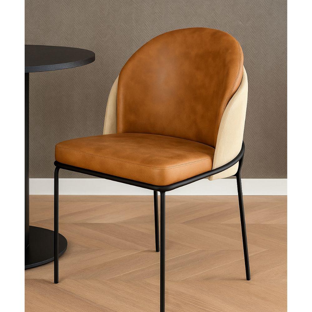 Cadeira Aurora Couro Caramelo com Pérola Metal Preto