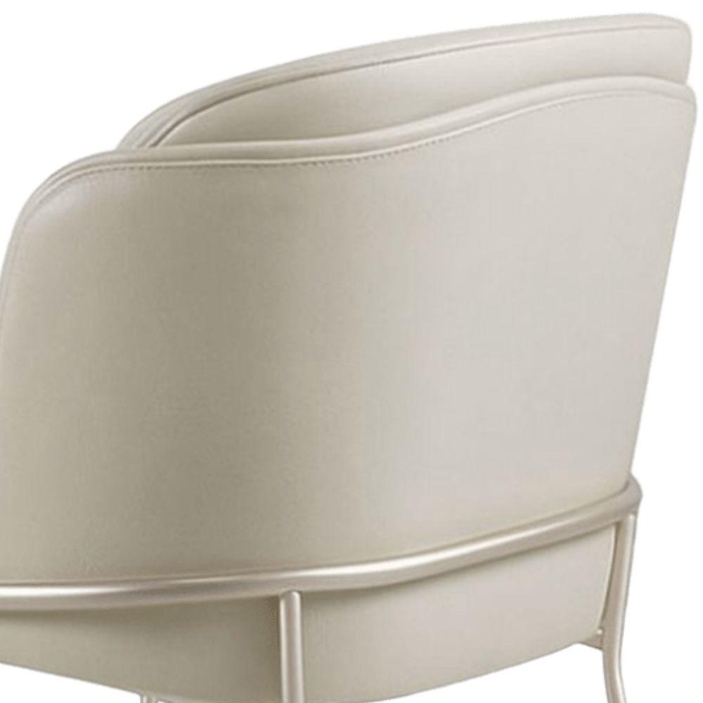 Cadeira Aurora Couro Pérola Metal Champanhe