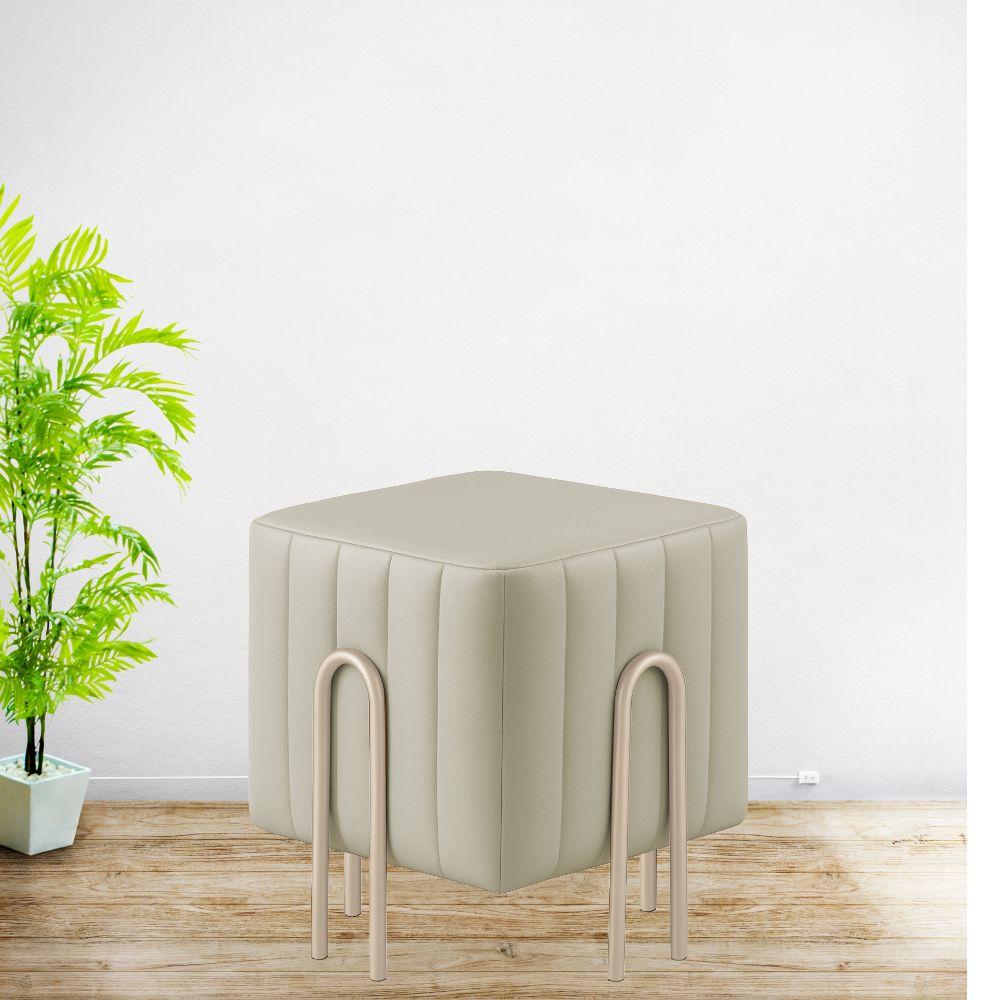 Puff Realeza Decorativo Couro Pérola Metal Champanhe