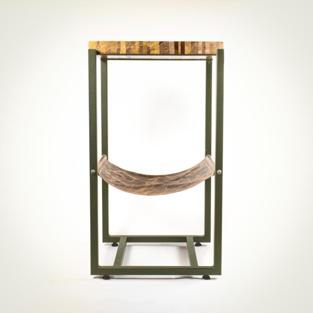Mesa de apoio Grajaú cor:VERDE OLIVA